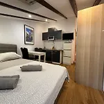 Apartment In The Heart Of Pula